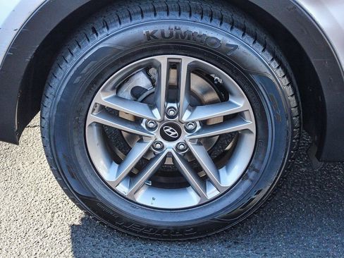 Used 2018 Hyundai Santa Fe Sport image 12