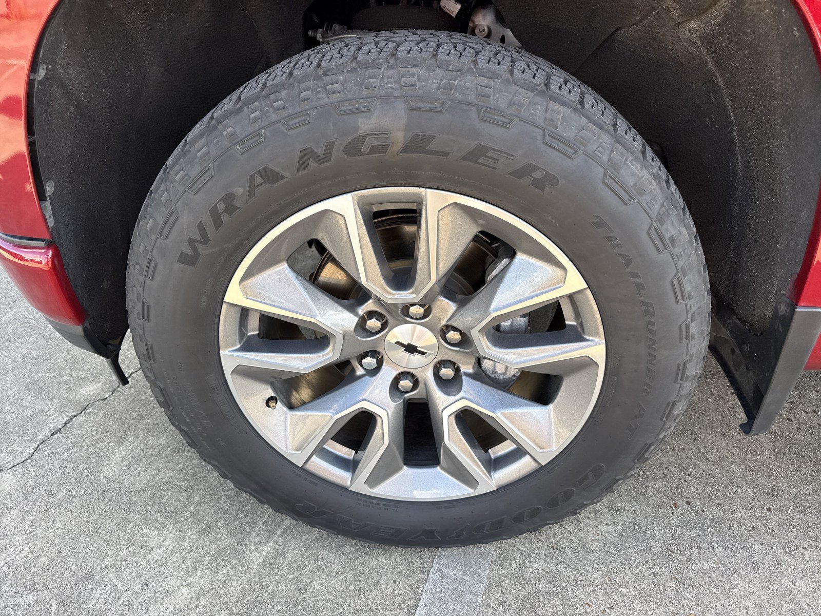 Used 2021 Chevrolet Silverado 1500 RST w/ Bed Protection Package AWD/4WD image 10