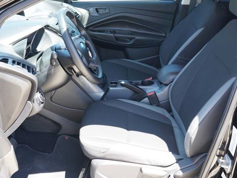 Used 2016 Ford Escape S FWD image 9