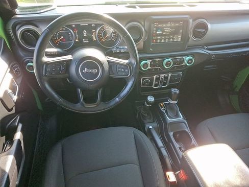 Used 2018 Jeep Wrangler Unlimited Sport S AWD/4WD image 2