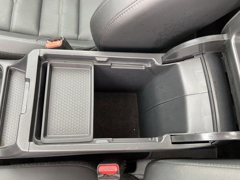 Used 2025 Honda CR-V EX-L image 43