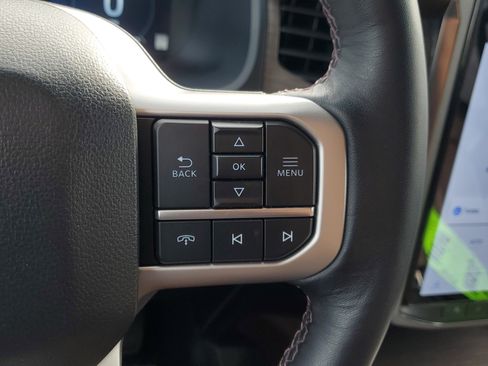 Used 2024 Ford Expedition Limited image 26