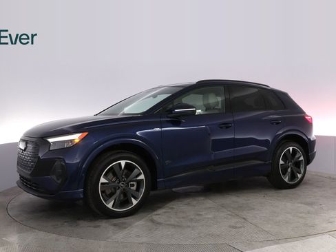 Used 2024 Audi Q4 e-tron Premium Plus w/ Premium Plus image 18