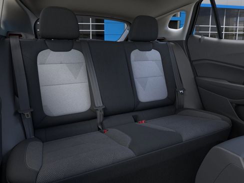 New 2026 Chevrolet Trax LS w/ LS Convenience Package FWD image 58