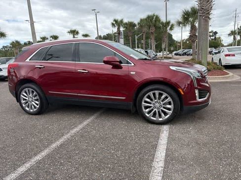 Used 2017 Cadillac XT5 Platinum image 9