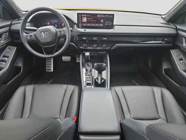 Used 2024 Honda Accord Sport image 9