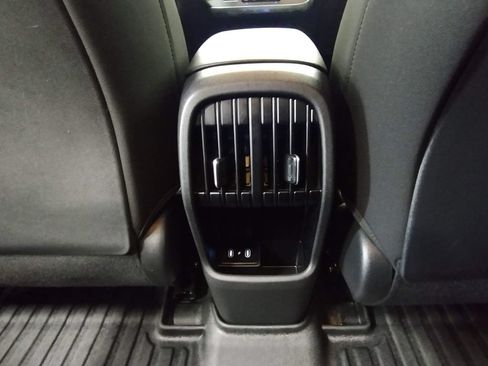 Certified 2024 Hyundai Kona SEL FWD image 33