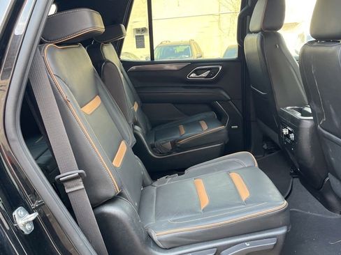 Used 2021 GMC Yukon AT4 w/ Technology Package image 15