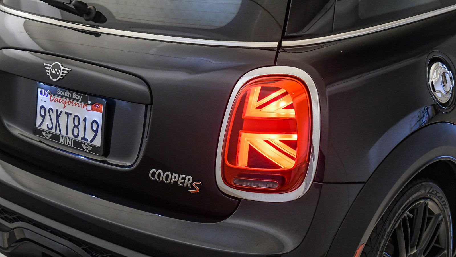 Used 2023 MINI Cooper S FWD image 13