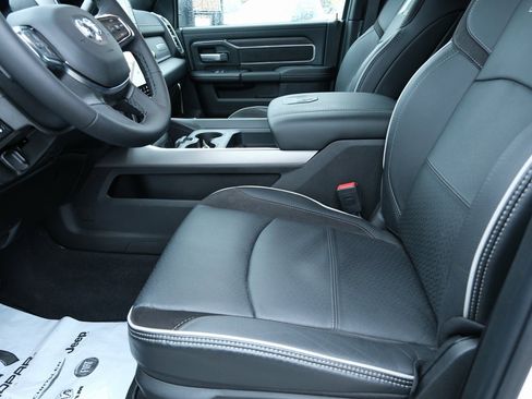 Used 2025 RAM 2500 Laramie image 5