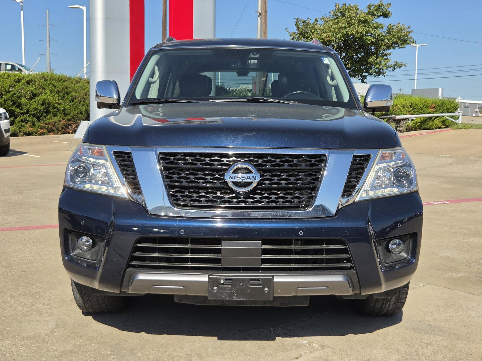Used 2020 Nissan Armada Platinum w/ Captain's Chairs Package AWD/4WD image 2