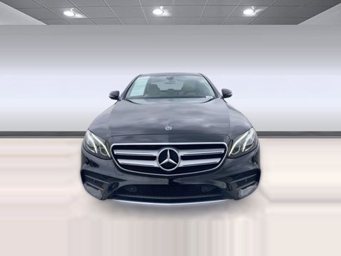 Used 2020 Mercedes-Benz E 350 Sedan w/ Premium Package image 5