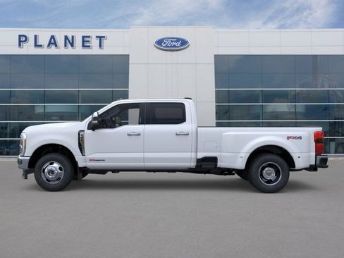 New 2026 Ford F350 King Ranch w/ Chrome Package image 3