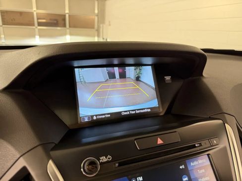 Used 2020 Acura MDX SH-AWD image 24