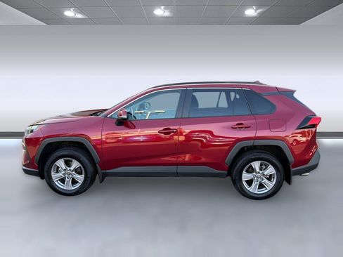 Used 2025 Toyota RAV4 XLE w/ Convenience Package AWD/4WD image 2