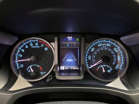 Used 2020 Toyota Tacoma SR5 image 24