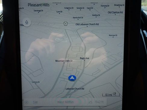 Certified 2024 Ford Edge ST image 26