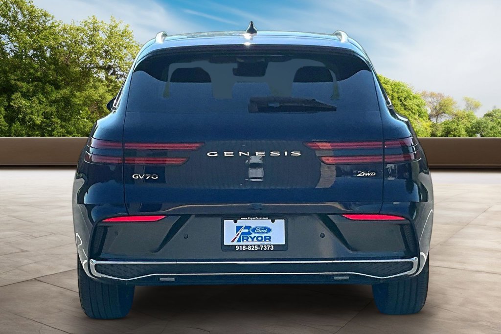 Used 2026 Genesis GV70 2.5T AWD/4WD image 4