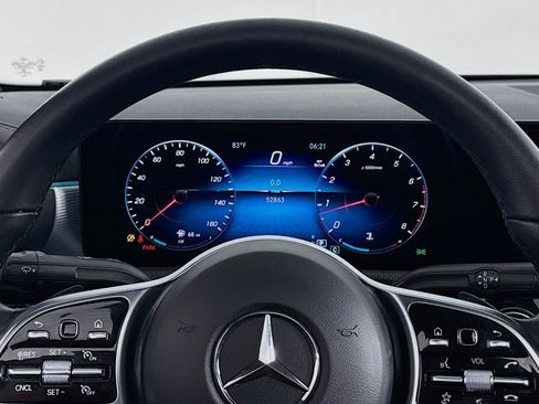 Used 2023 Mercedes-Benz CLA 250 image 19