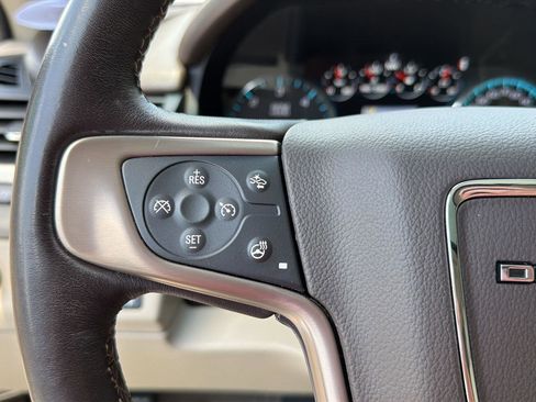 Used 2019 GMC Yukon Denali w/ Open Road Package RWD image 24