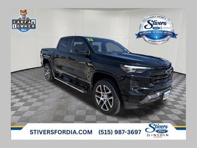 Used 2023 Chevrolet Colorado Z71 w/ Z71 Convenience Package 2