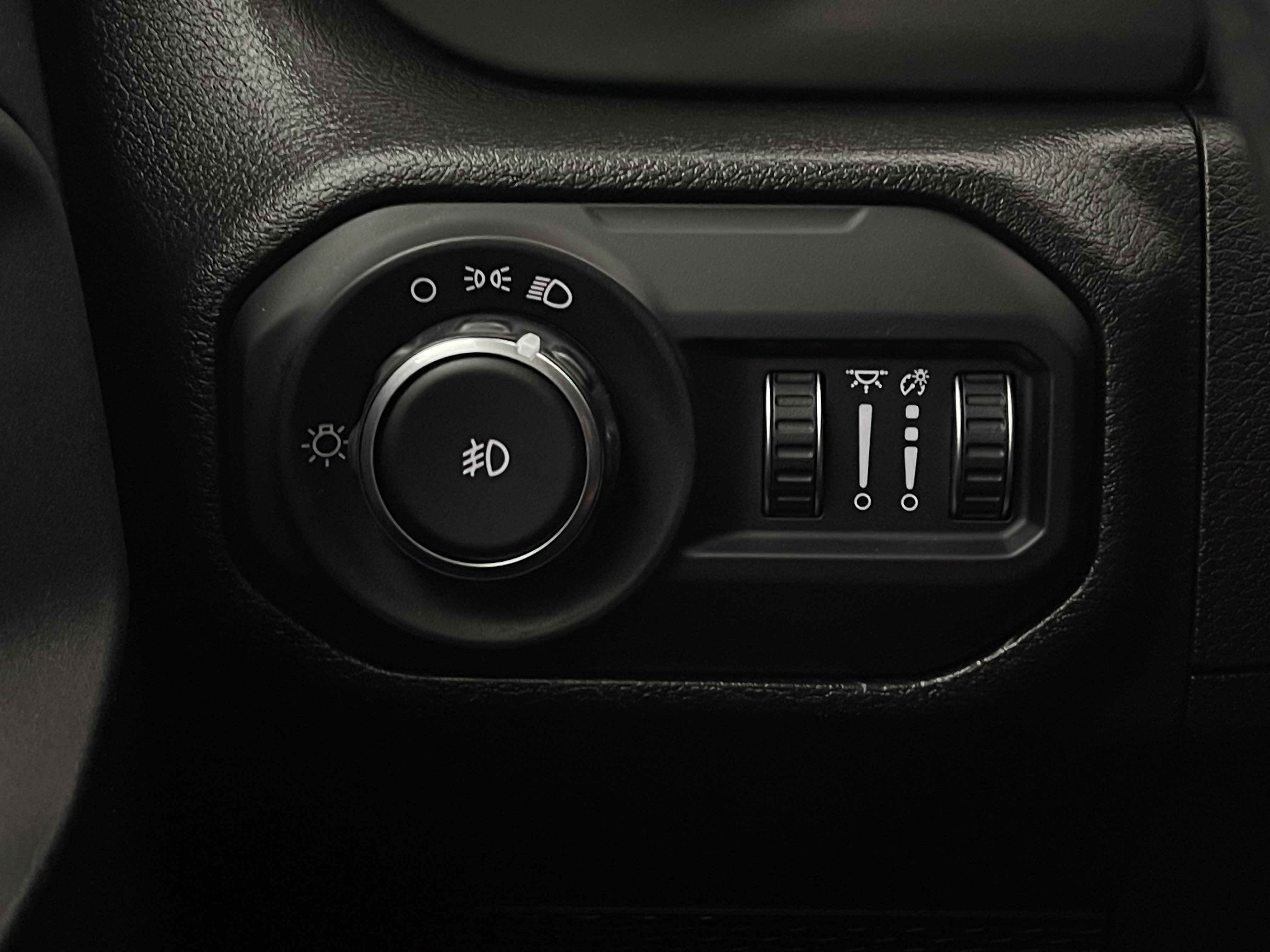 Used 2022 Jeep Wrangler Unlimited Sport AWD/4WD image 20