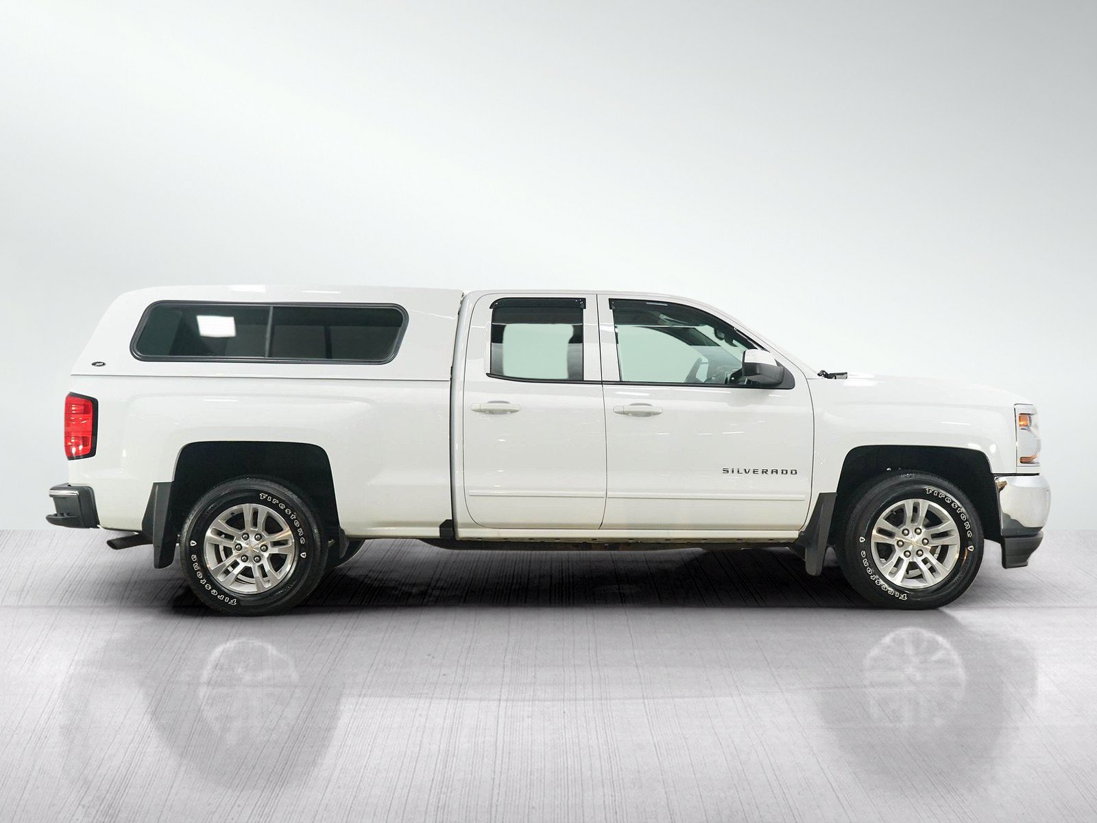 Used 2016 Chevrolet Silverado 1500 LT w/ All Star Edition AWD/4WD image 7