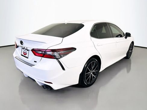 Certified 2024 Toyota Camry SE image 5