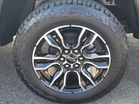 New 2026 Chevrolet Colorado Trail Boss AWD/4WD image 23