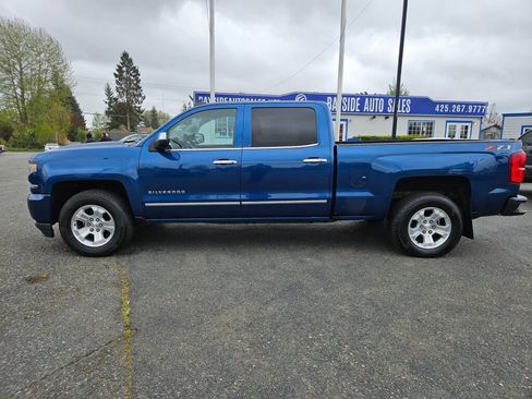 Used 2018 Chevrolet Silverado 1500 LTZ Z71 AWD/4WD image 2