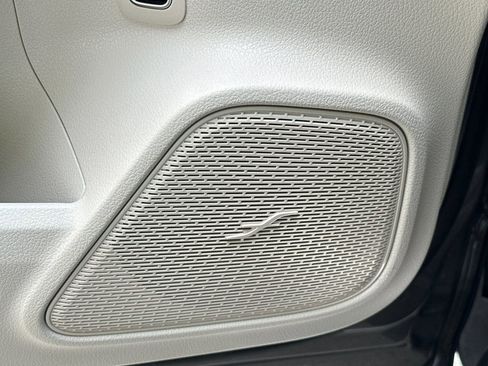 Certified 2024 Mercedes-Benz EQB 250+ image 24