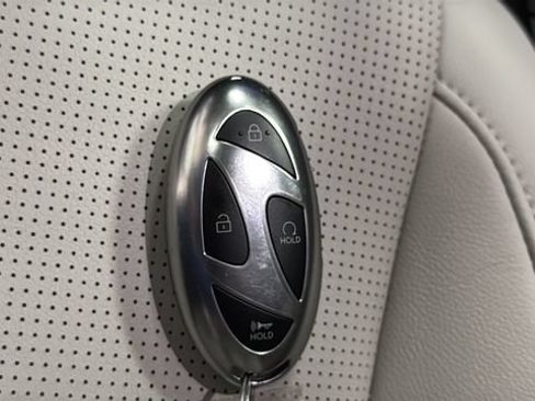 Used 2026 Hyundai Santa Fe Limited AWD/4WD image 21