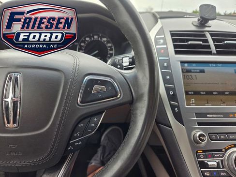 Used 2017 Lincoln MKZ Select AWD/4WD image 16