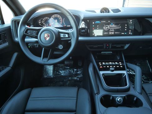 New 2026 Porsche Cayenne E-Hybrid image 15