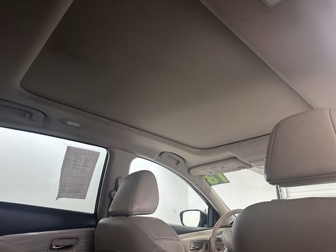 Used 2018 Nissan Murano Platinum image 42