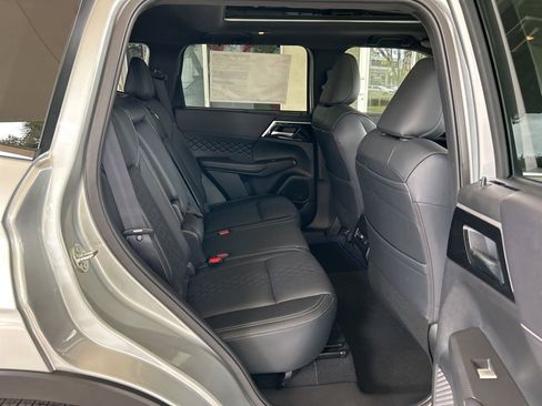 New 2025 Mitsubishi Outlander SEL Black Edition image 29