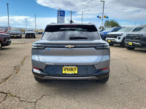 New 2026 Chevrolet Equinox EV LT image 7