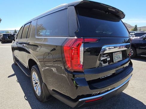 Used 2024 GMC Yukon XL SLT w/ SLT Luxury Package RWD image 4