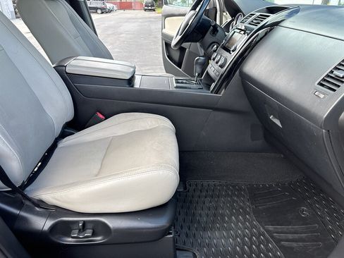Used 2015 MAZDA CX-9 Touring FWD image 39