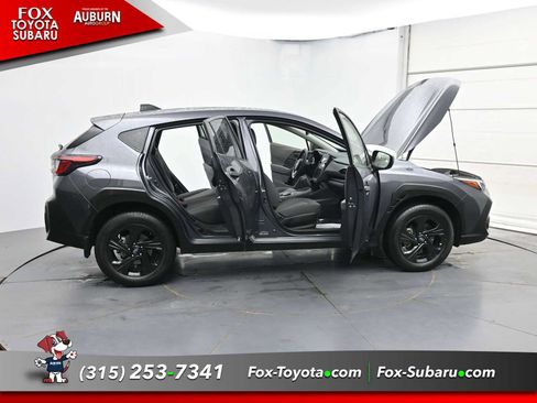 Used 2024 Subaru Crosstrek 2.0i AWD/4WD image 37