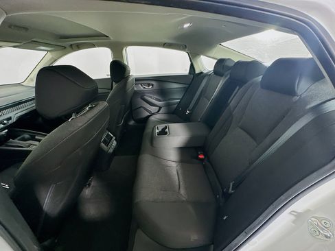 Used 2025 Honda Accord SE image 28