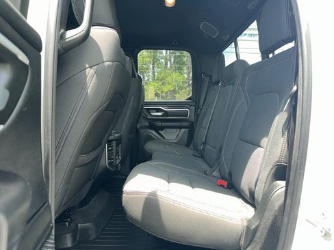 Used 2021 RAM 1500 Big Horn AWD/4WD image 18