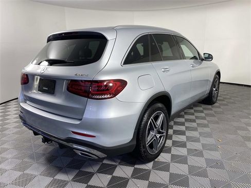 Used 2020 Mercedes-Benz GLC 300 4MATIC w/ AMG Line image 8