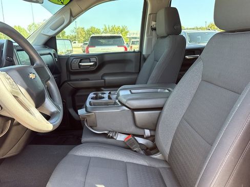 Used 2024 Chevrolet Silverado 1500 Custom w/ Turbomax Blackout Package AWD/4WD image 5