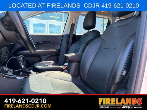 Used 2020 Jeep Compass Limited AWD/4WD image 19