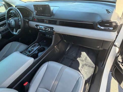 Certified 2023 Honda Pilot EX-L image 13