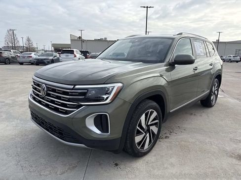 Certified 2025 Volkswagen Atlas SEL AWD/4WD image 8