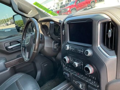 Used 2022 GMC Sierra 2500 Denali AWD/4WD image 13