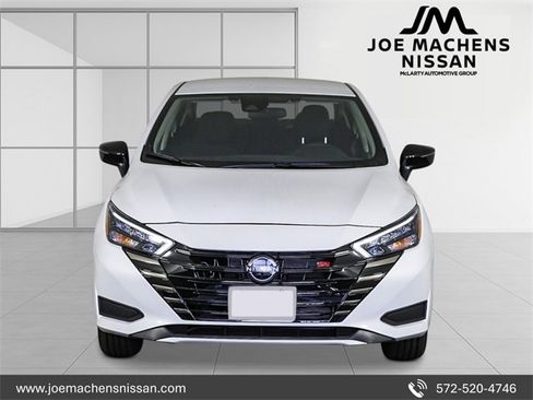 New 2025 Nissan Versa SR w/ Trunk Package image 6