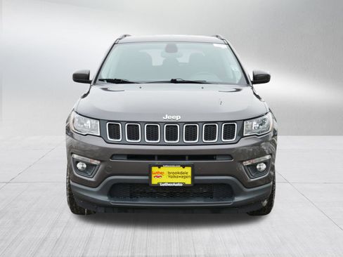 Used 2020 Jeep Compass Latitude w/ Cold Weather Group image 2